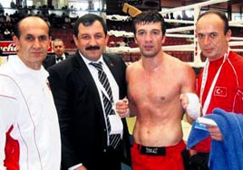 Alpay K�r'dan alt�n