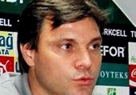 �ans bizden yanayd�