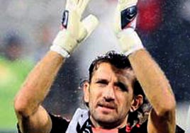 Taraftarla bar��t�