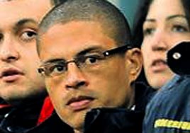 Alex de yok, �� puan da