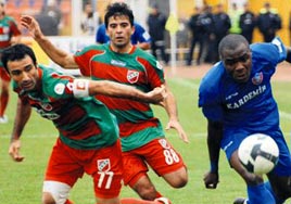 Karab�k tam yol ileri