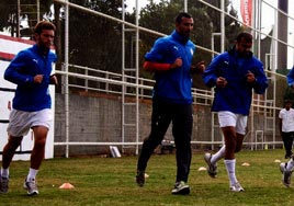 Tak�mda �� sakat var