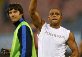 Roberto Carlos'a rica etti