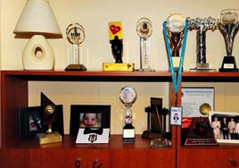 3 dev gazetenin spor m�d�rl���'n� yapt�..