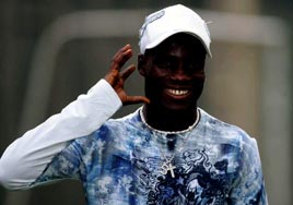 Appiah, �al��ma iznini bekliyor