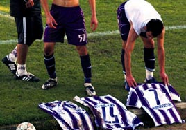 Farkl� zafer farkl� isyan