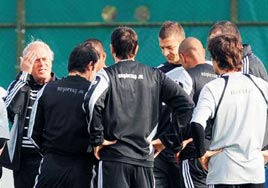 �ncelik S�per Lig!