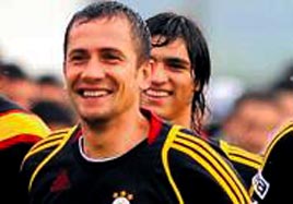 Emre g�reve haz�r