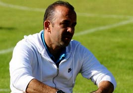 �zdilek: Yenece�iz