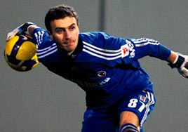 Gen� Korcan'�n �anss�z gecesi