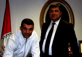 Erden Bornova'da