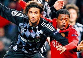 T�rkler a��r� fanatikler