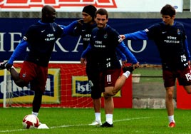 Tjikuzu ve Bar��'a talip var