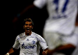 �imdi s�ra geldi Halil'e