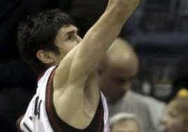 Ersan'l� Bucks farkl� kazand�