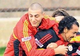 Servet �etin'in son talibi Lyon