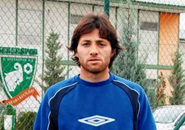 Ahmet'in pe�indeler