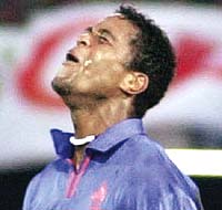 Tecr�be laz�msa onu da al�r�z