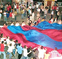 �irkin sald�r�