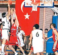 Bu kez g�len Be�ikta� oldu:73-59