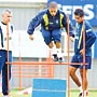 Alex havasını bulmaya başladı