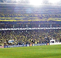 Şükrü Saracoğlu Bernabeu'ya benzemez