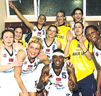 Nerede kupa orada Fener: 71-67