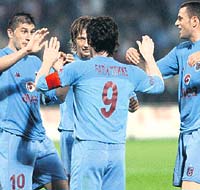 Devler ligi i�in horona ko�un!