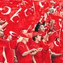 Milli futbolcular suçluyu buldu: Taraftar!