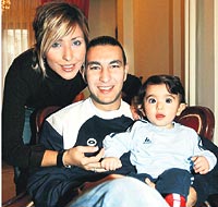 Hagi kalmalıydı