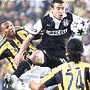 Fenerbah�e a��r bas�yor