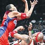 Zaza 16 attı Hawks yenildi