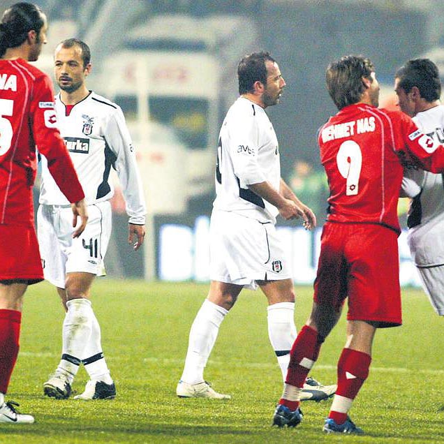 Buzlar eriyor
