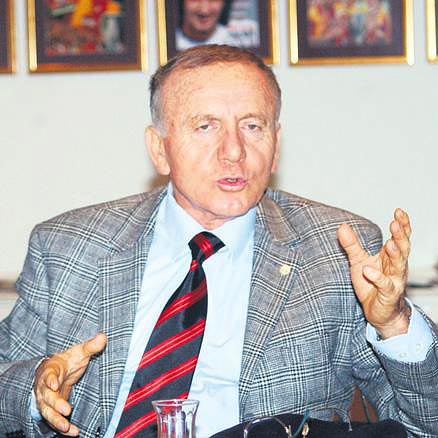 'Ben de aday değilim'
