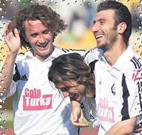 Ufuk yetmedi