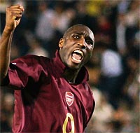 İlk bomba Campbell