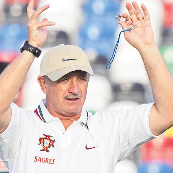 Yeni hoca Brezilyalı