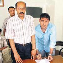 K�r�ehir'de ilk imza