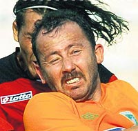 Fileler güldü