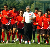 Aday kadro a��kland�