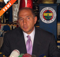 "Ayr�mc�l�k yap�yorlar"