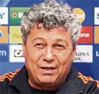 Lucescu'ya �talya'da imza att�rd�
