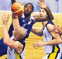 Fenerbah�e ortak ��kt�