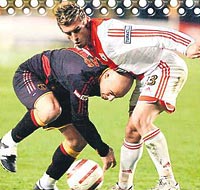 Adnan ısrarı