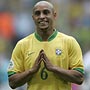 Roberto Carlos aşkı bitmiyor