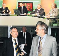 Y�ld�r�m s�zler