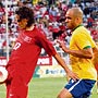 Tuncay'ı tam 8 menajer izledi!