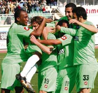 Konyaspor golc� ar�yor