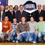 Alkışlanacağız