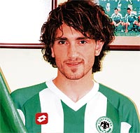 Konya kral�n� buldu